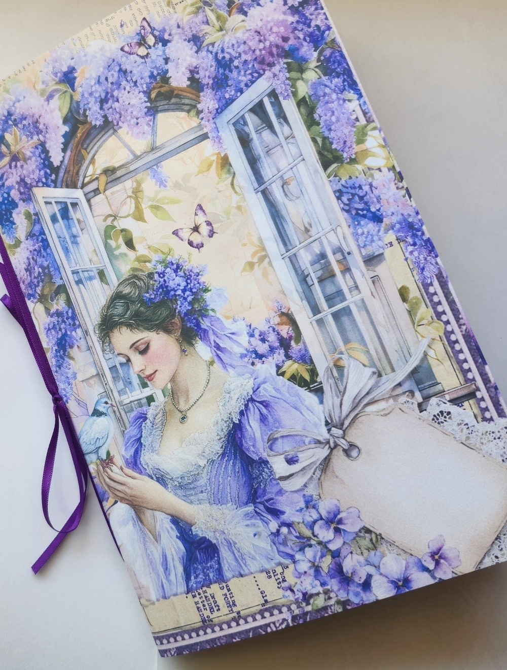 Junk Journal Booklet "LAVENDER DREAMS" 50+ pcs Ephemera Vintage Purples 40pgs